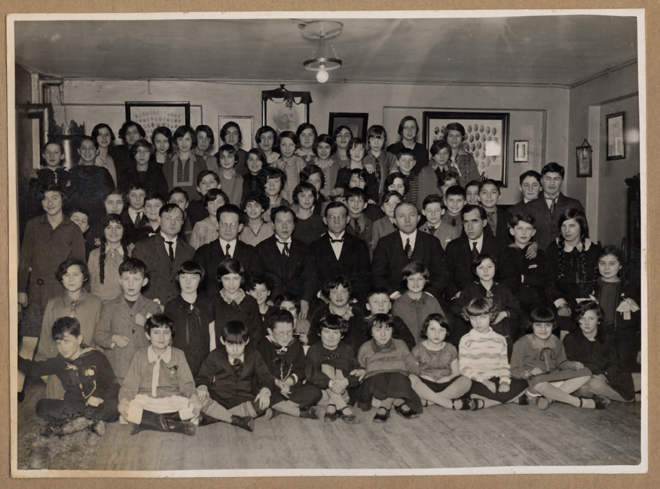 Yiddish school in Copenhagen, ca. 1930-32. Teachers, standing,from left: Pinches Welner, M. Beresowsky, Abraham Krakowsky and Samuel Beilin.